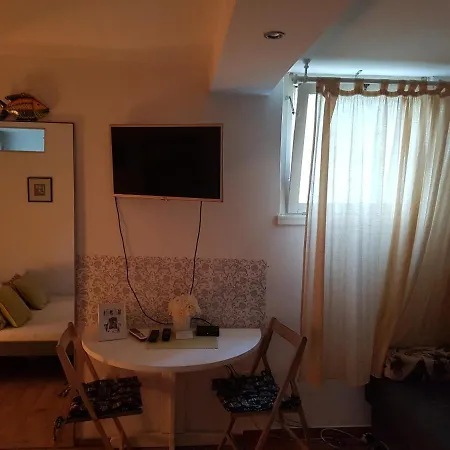 Apartman Otto E Mezzo *