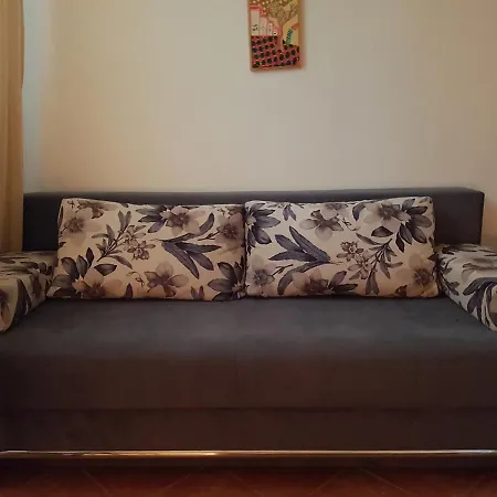 Apartment Otto E Mezzo