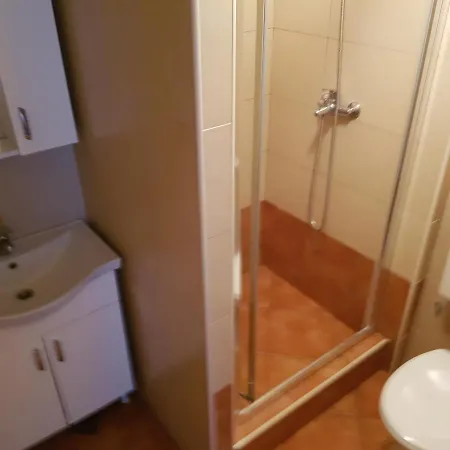 Otto E Mezzo